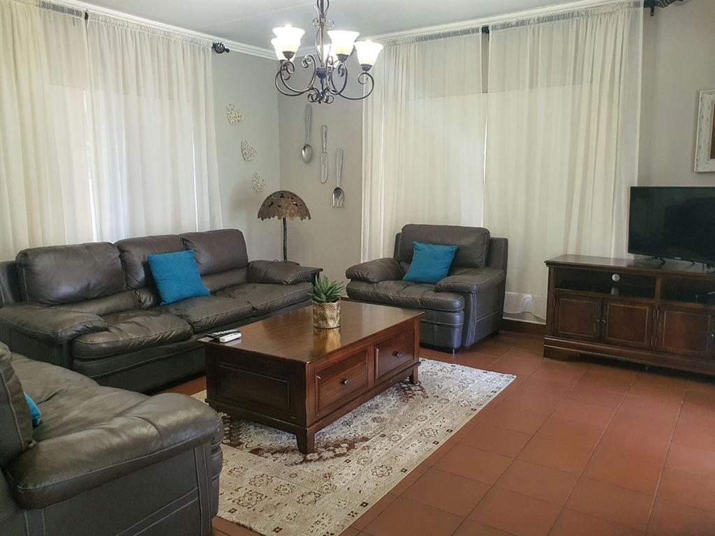 Micasa Sucasa Guesthouse Lephalale 외부 사진
