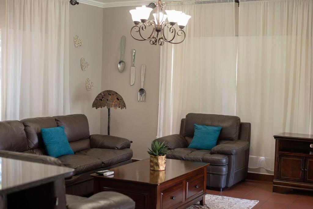 Micasa Sucasa Guesthouse Lephalale 외부 사진
